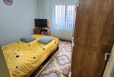 Apartament 3 camere, decomandat, str.Mioritei langa Carrefour Market - 8