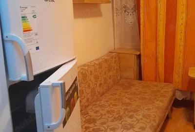 Garsonieră decomandată în Astra - 1