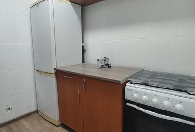 Garsonieră semidecomandată, mobilată în Tractorul - 7