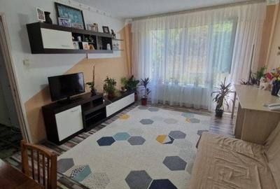 Apartament 4 camere - 15 minute de metrou - Ozana