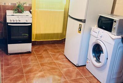 Inchiriez apartament 2 camere Inchiriez apartament 2 camere - 3