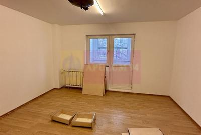 Apartament cu 2 camere decomandat în Sebastian - 3