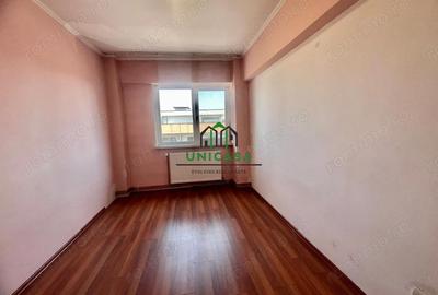 Apartament cu 3 camere semidecomandat în Cartierul Nord - 4