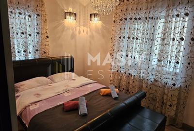 Casă individuală cu 4 camere cu Canalizare în Central - 7