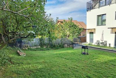 Penthouse 150 mp utili+ terase 200 mp+ 2 parcari subterane +curte 120 mp - 1