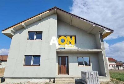 Casa de vanzare, S+P+M, 6 Camere, 2 Bai