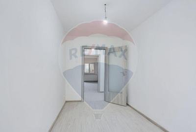 Apartament cu 4 camere de inchiriat in zona Centrul Civic - 6