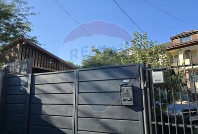 Casă cu 5 camere cu Garaj în George Enescu - 8