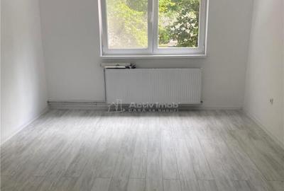 APARTAMENT DOUA CAMERE DECOMANDAT TRIAJ