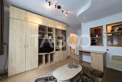 Garsonieră decomandată, mobilată în Vasile Aaron - 4