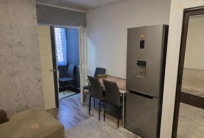 Garsonieră decomandată în Tractorul - 3