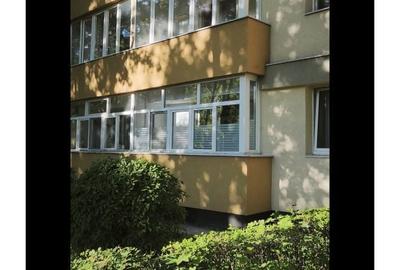 Apartament cu 4 camere decomandat în Central - 4