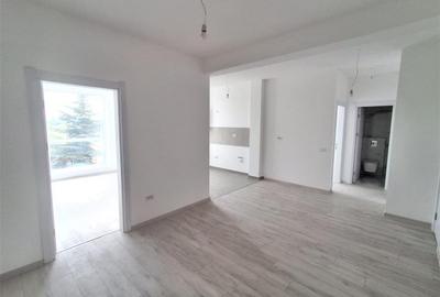 Apartament cu 3 camere decomandat în Central - 1
