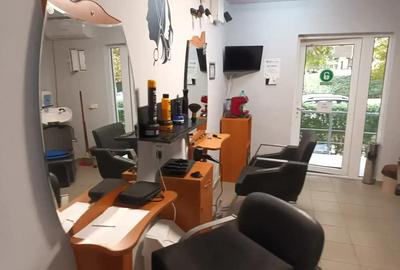 De vanzare spa?iu comercial la parterul blocului. De vanzare spa?iu comercial la parterul blocului. - 2