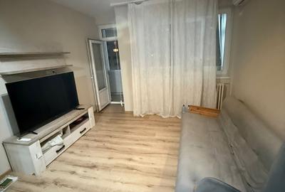 2 cam Modern Stefan Cel Mare - 2