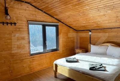 Cabana de vanzare, 10 camere cu baie proprie fiecare, 270 m - 2