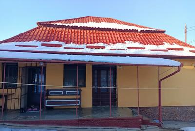 Casa in comuna Luna - 3