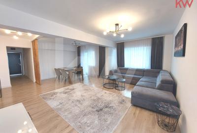 Apartament cu 3 camere decomandat, mobilat în Central
