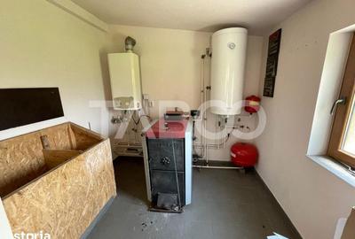 Casă cu 4 camere cu Canalizare în Central - 6