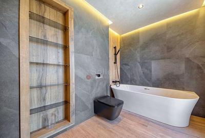 Casă cu 5 camere cu Canalizare în Ghimbav Livadă - 14