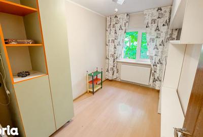 Apartament cu 3 camere în Micro 17 - 12