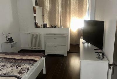Apartament cu 3 camere semidecomandat în Ghencea - 2