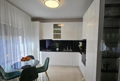 Casă cu 4 camere cu Teren 250 Mp în Berceni