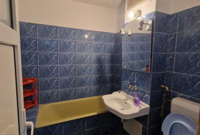 Se vinde apartament decomandat doua camere pret 85000 euro negociabil - 13