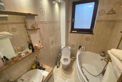 COPOU-ap. 2 camere,50 mp, decomandat,mobilat si utilat,et.1/3,LIBER,BOXA! - 9