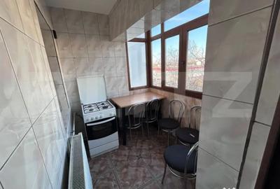 Apartament cu 4 camere decomandat, mobilat în Central - 3