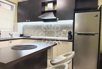 Apartament ultracentral de inchiriat, pietonala Republicii - 10