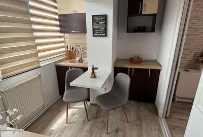 Apartament cu 2 camere decomandat în Central - 8