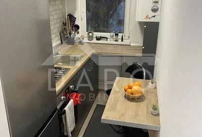 Apartament cu 2 camere semidecomandat în Semicentral