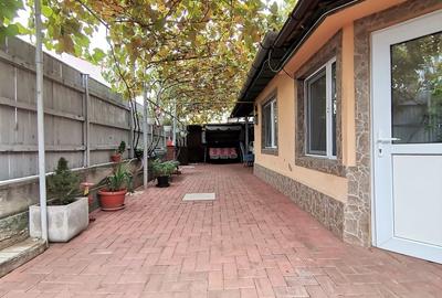 Vanzare casa Rahova / zona Cora Alexandriei, teren 195 mp - 2