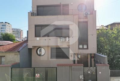 Vila situata in inima Bucurestiului – langa JW Marriott, Casa Poporului si Cated - 2