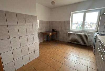 Apartament cu 5 camere decomandat în P-ța Unirii - 11
