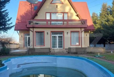 Vila, 10 camere, 580 mp, zona Cartier Albert - 1