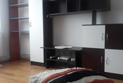 Garsonieră decomandată în Gorjului - 1