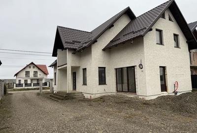 Casă cu 4 camere în Central - 7