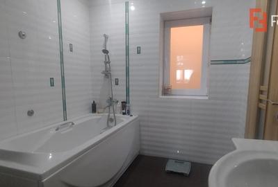 Casa individuala 7 camere- Zona Lipovei Casa individuala 7 camere- Zona Lipovei - 12