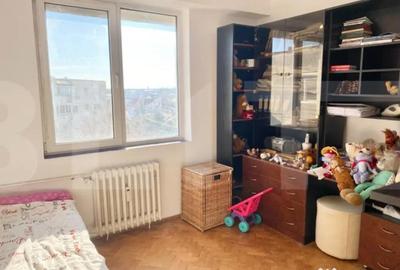 Apartament cu 3 camere decomandat în Cantemir - 5
