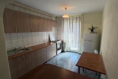 Apartament cu 2 camere decomandat în Republicii - 3