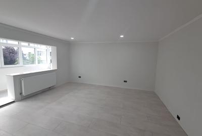 Garsonieră decomandată în Central - 9