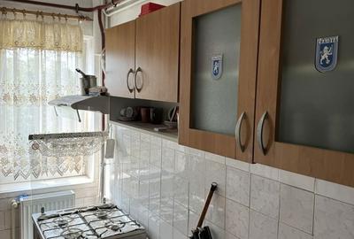Apartament cu 3 camere decomandat în Caracal - 5