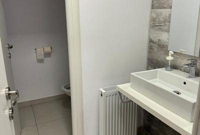 De inchiriat Spatiu Birouri 170 mp - Acces Direct DN1 - 7
