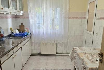 Apartament cu 3 camere decomandat în Central - 8