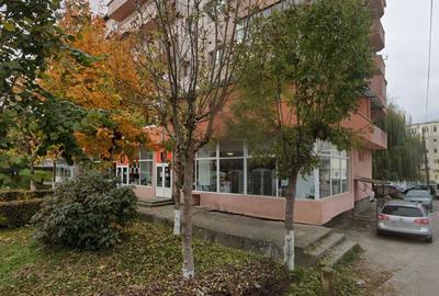 Spațiu comercial, de 376 mp, în Dej - 2