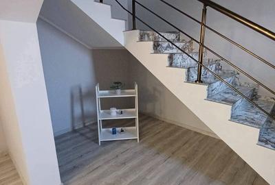 Casă cu 4 camere în Central - 10