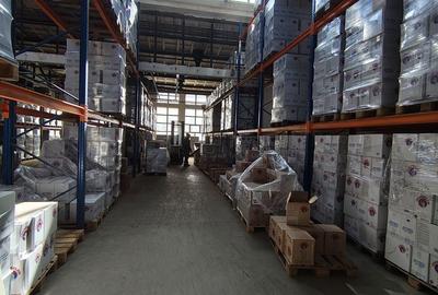 Spațiu comercial, de 440 mp, în Est - 2
