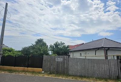 Teren de 455 mp, în Letea Veche - 1